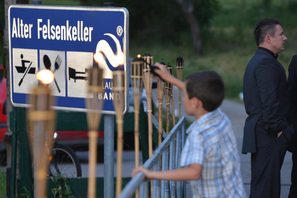 Gasthof Alter Felsenkeller Naumburg  Bagian luar foto